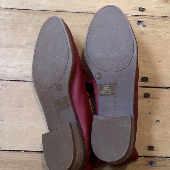 Red Lucky Brand flats size 7 - Picture 2 of 5